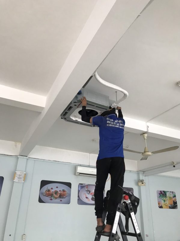 ĐẠI LÝ MÁY LẠNH GIÁ SỈ TẠI TPHCM