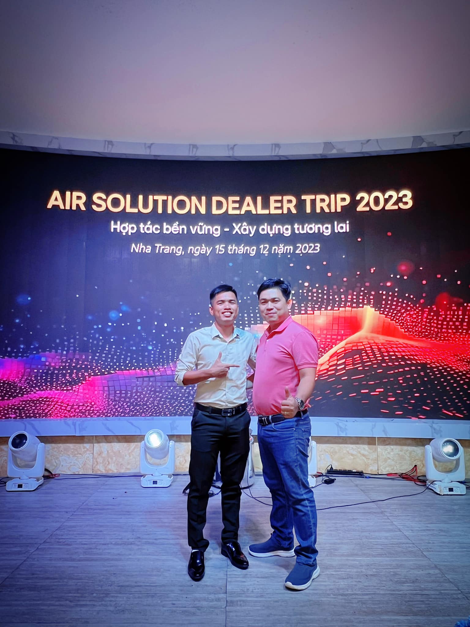 hoi nghi lg 2023
