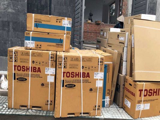 phan-phoi-may-lanh-am-tran-toshiba