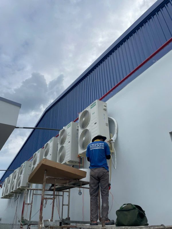 ĐẠI LÝ MÁY LẠNH GIÁ SỈ TẠI TPHCM