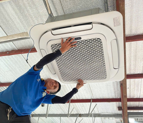 may lanh dieu hoa am tran