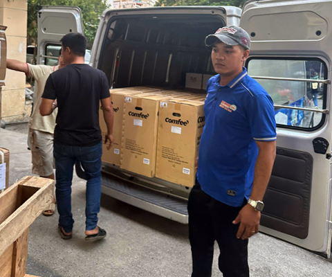 lap may lanh comfee cho khach